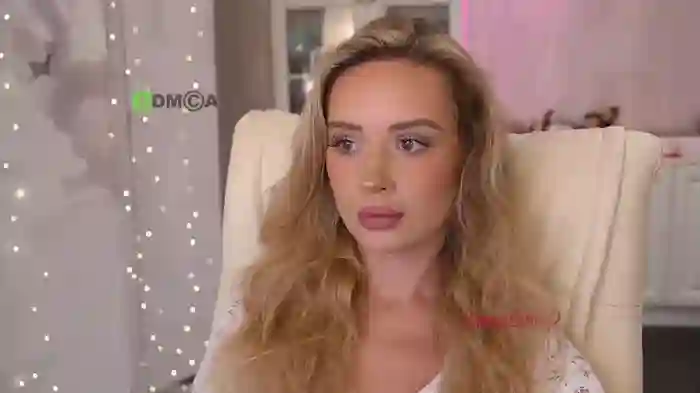 AnnaDaisy1