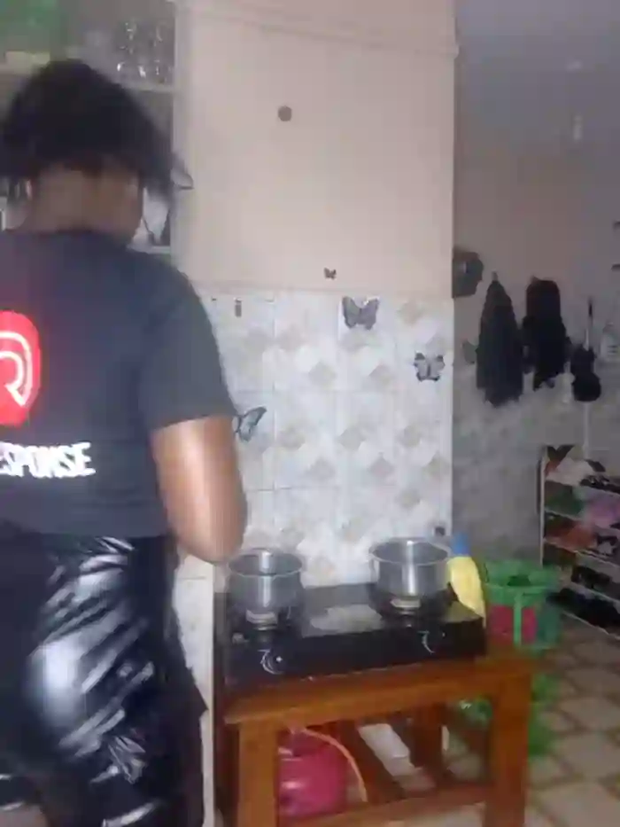 SoniaBellaFreakyBecky