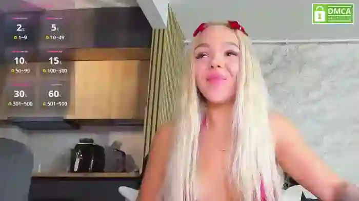 DaisyAbby03