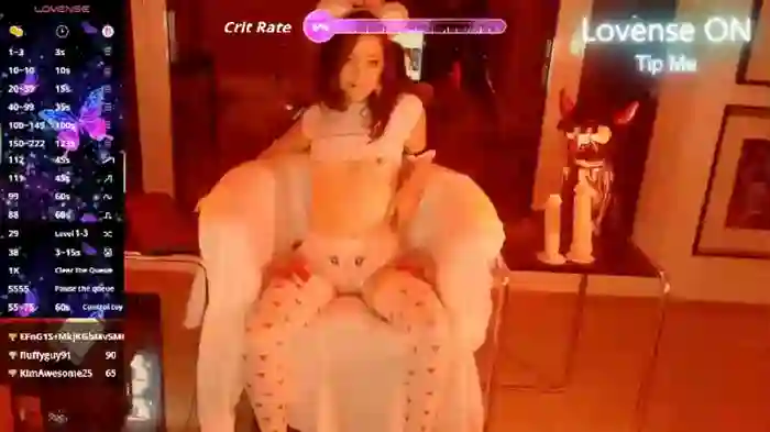 smallestgirlinchat01