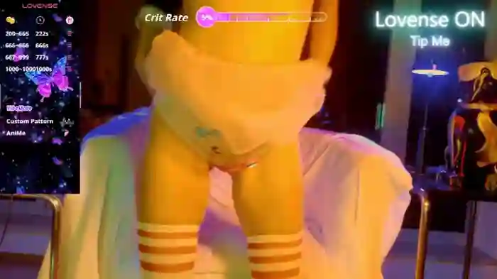 smallestgirlinchat01