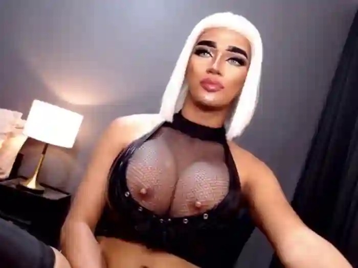 DominantLatina