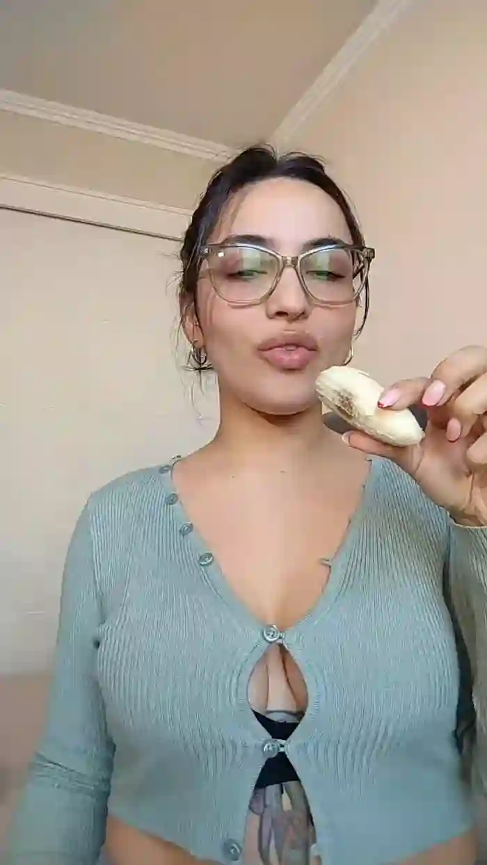 Latinaakita4