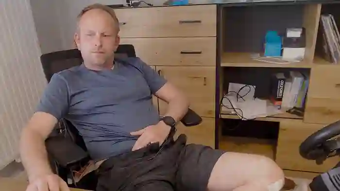 34yochemcock
