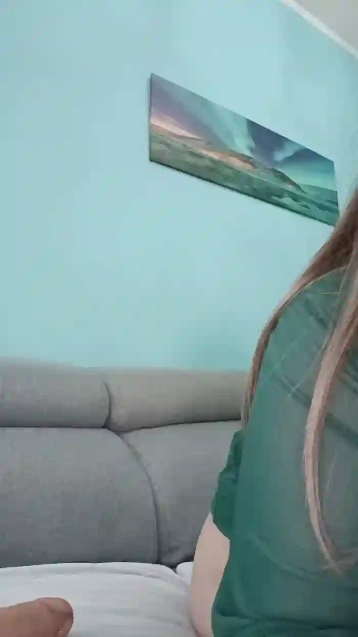 emma96_hot