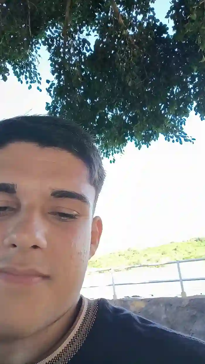 Van_aquino