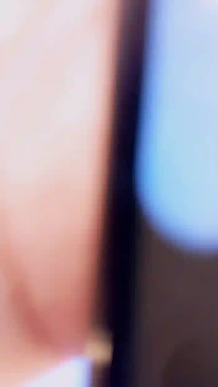 Girl_hotpee