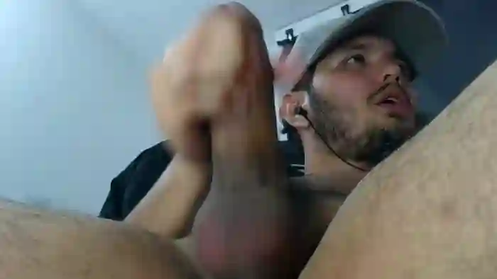 Aaronhot3325