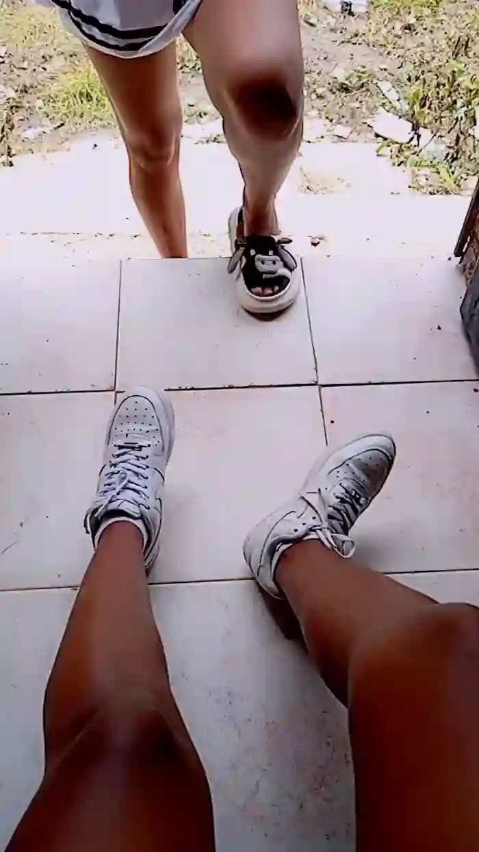 Girl_hotpee