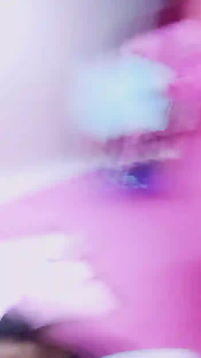 Girl_hotpee