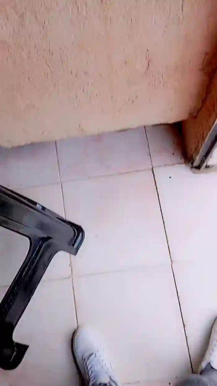 Girl_hotpee