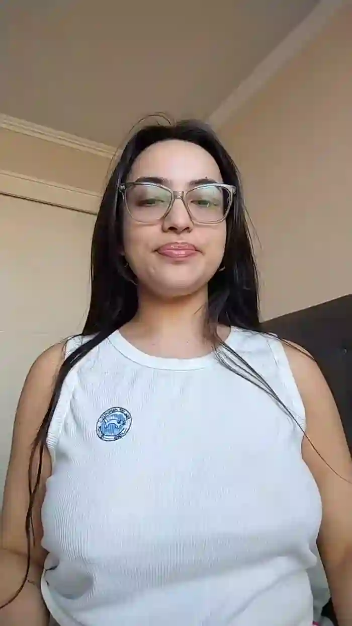 Latinaakita4