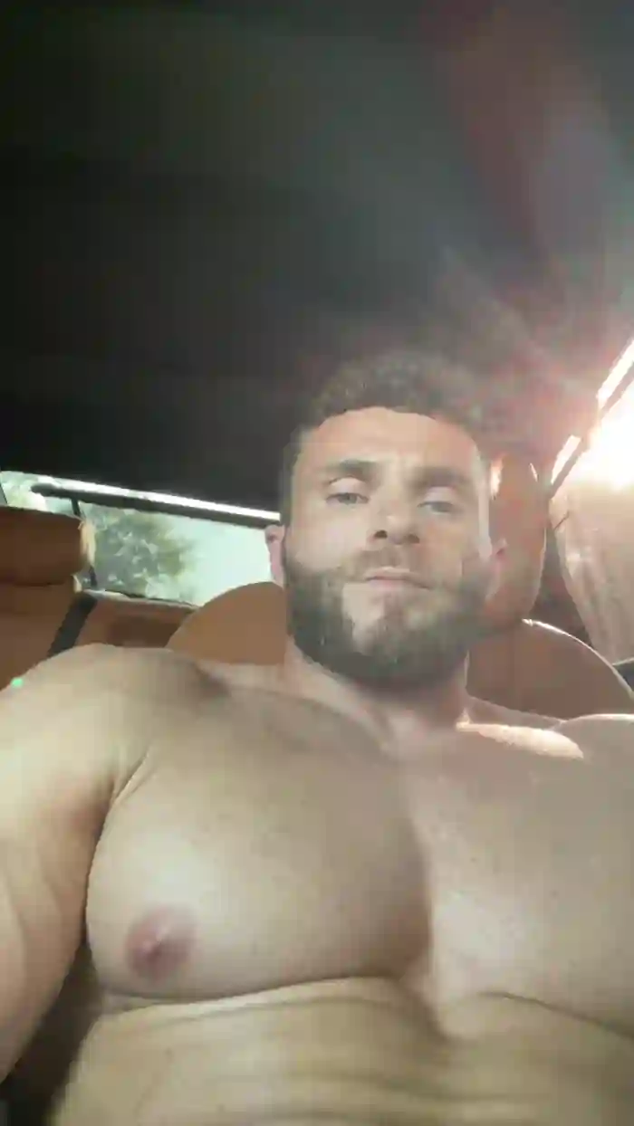 Hardbody09