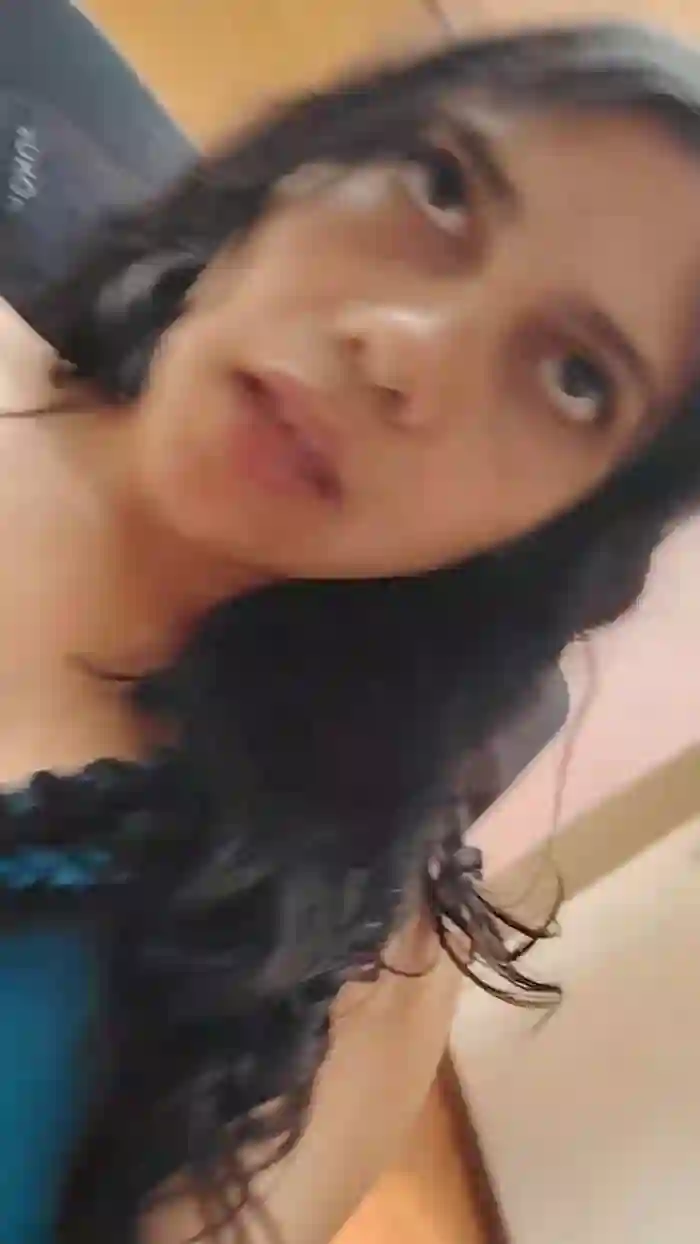 sweet_scarlett_