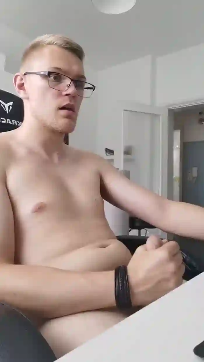 Aleex325