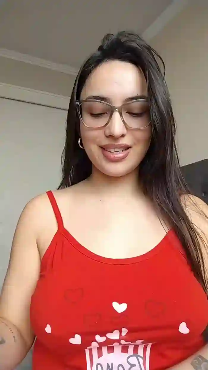 Latinaakita4