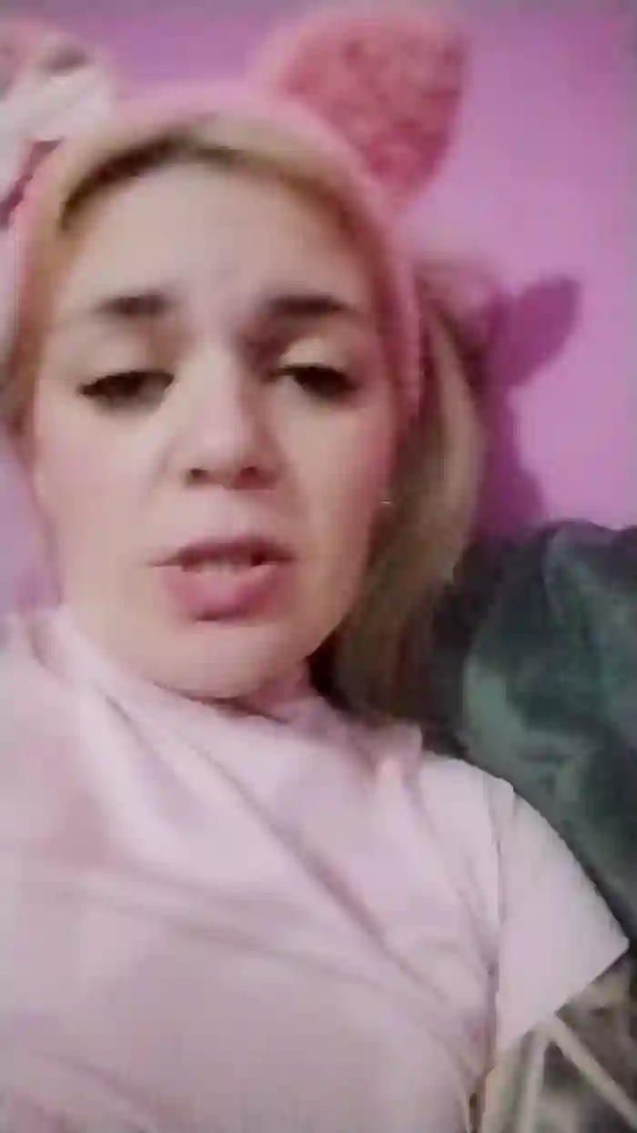 lapola_sexy