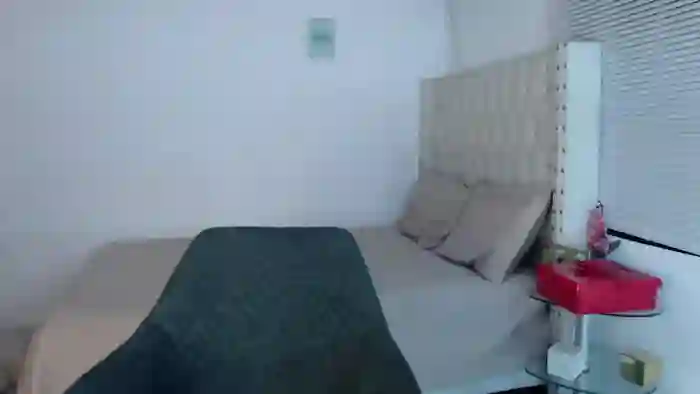 vanessa_hill