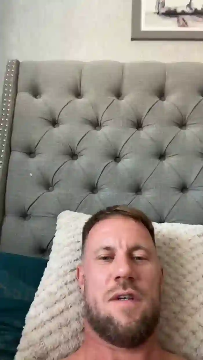 Benjay74