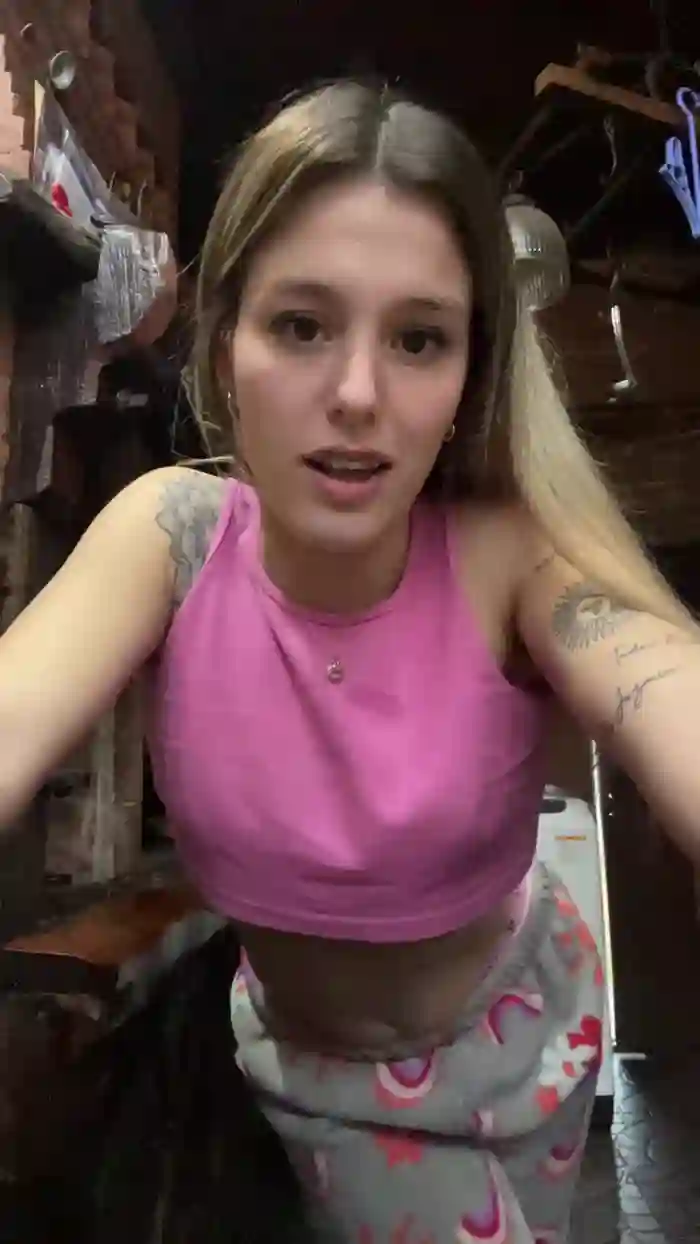 xvalenof