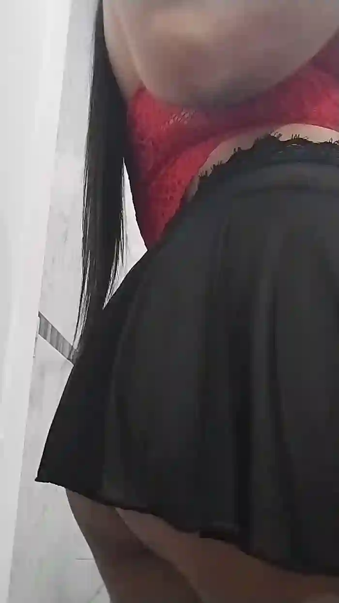 KimK32