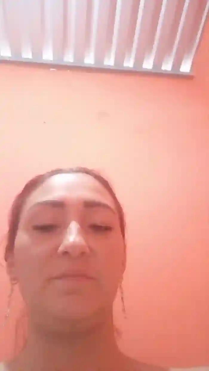 thiana2