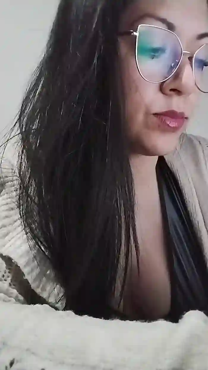 KimK32