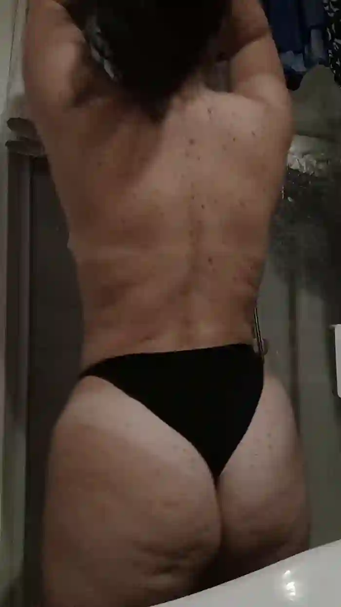 chanel69_sexy