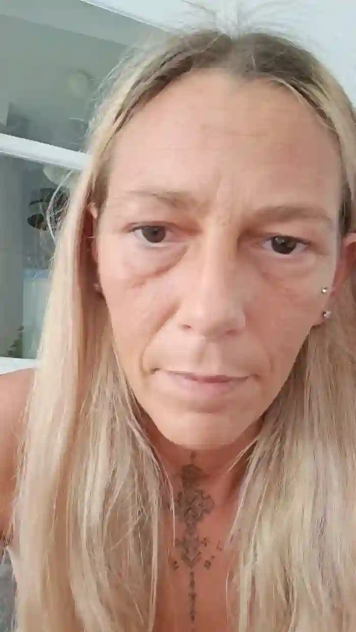 elle26_hot