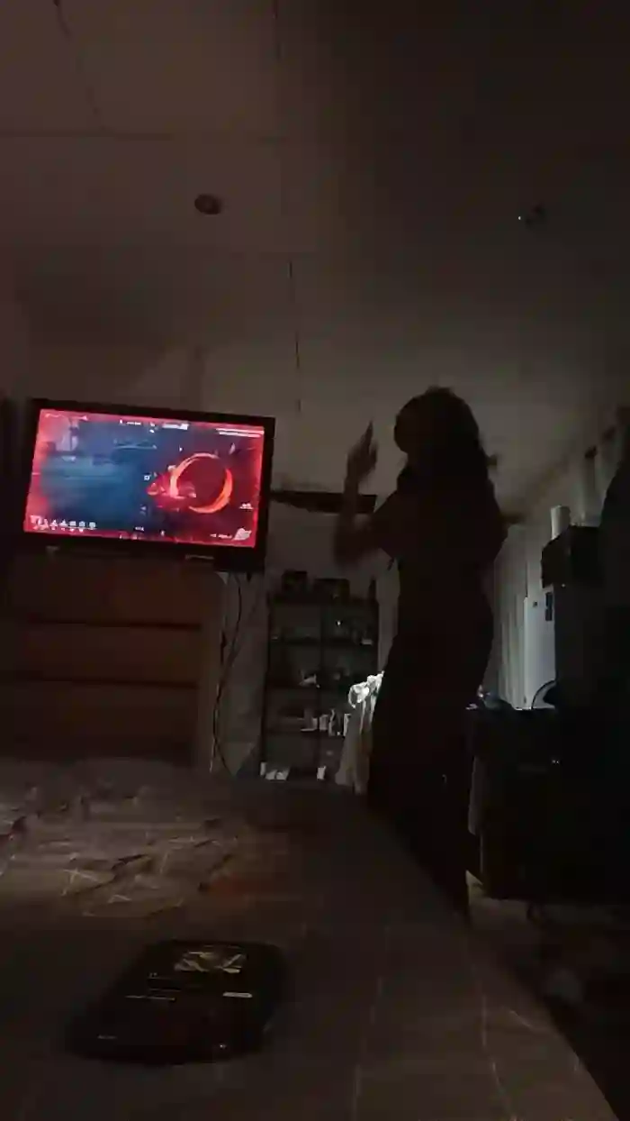 elleblue_sexy