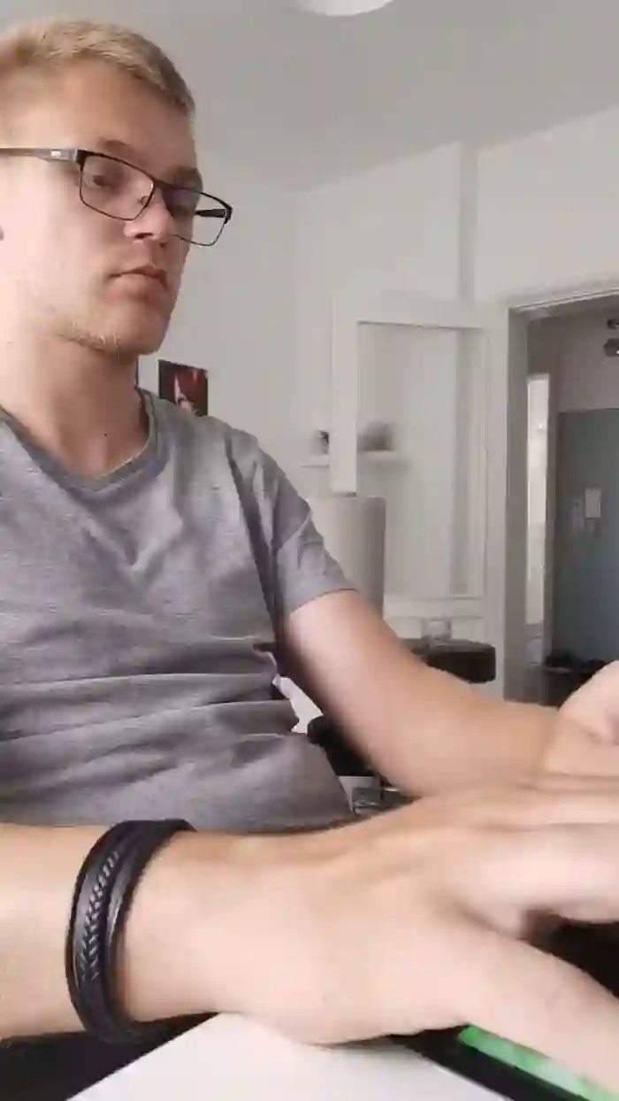 Aleex325