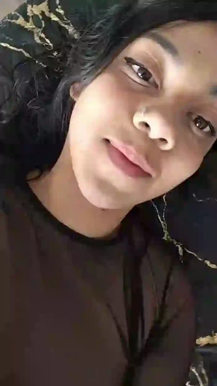 sweet_scarlett_