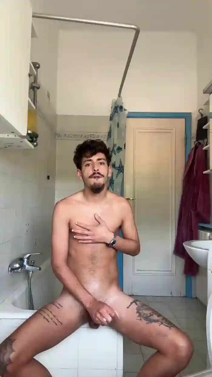 monir_hot