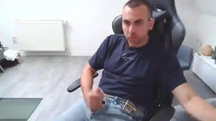 Jeansjunge96