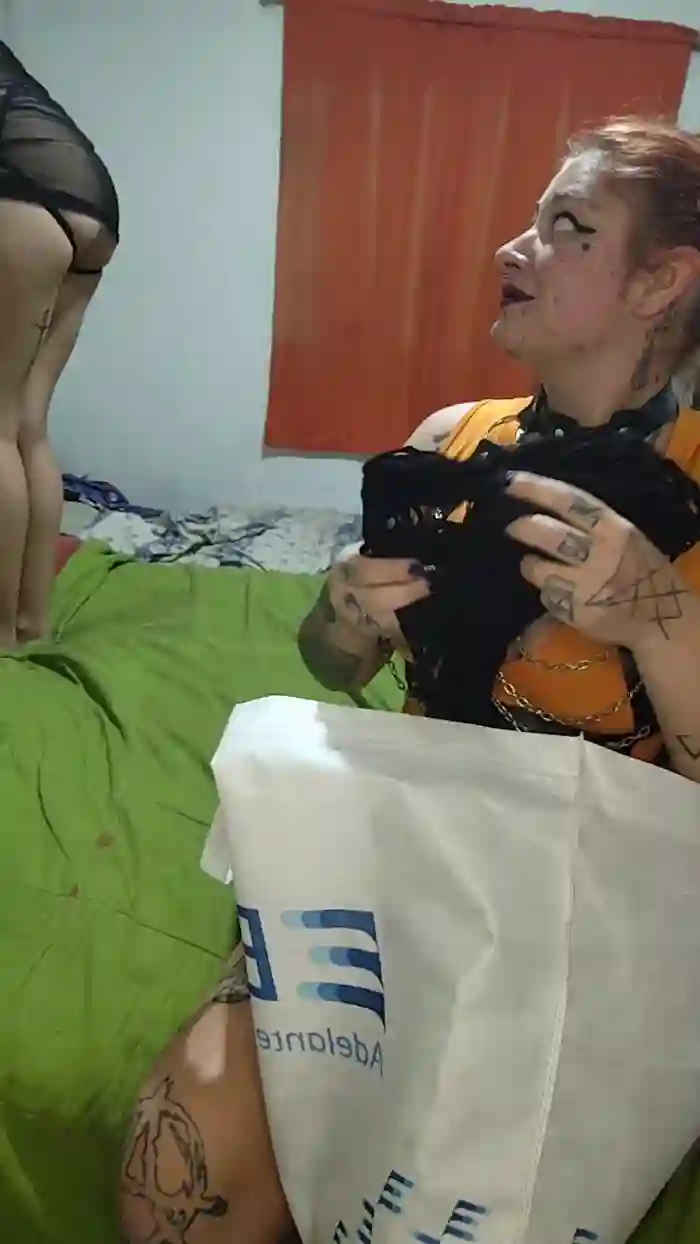 Sexxyymom