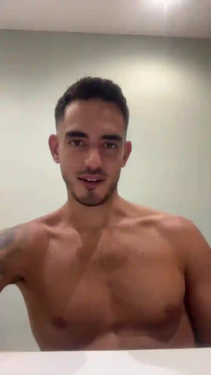 AlejandroAlpha