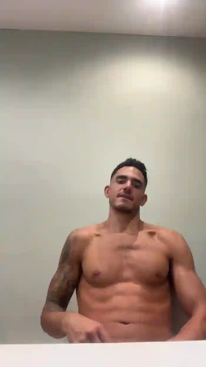 AlejandroAlpha
