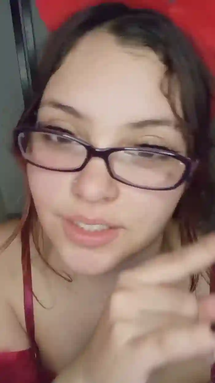 KinkyNikyxxx
