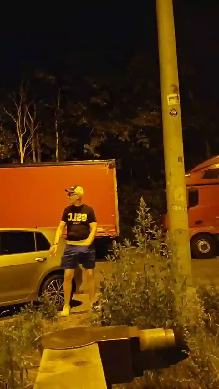axelblows