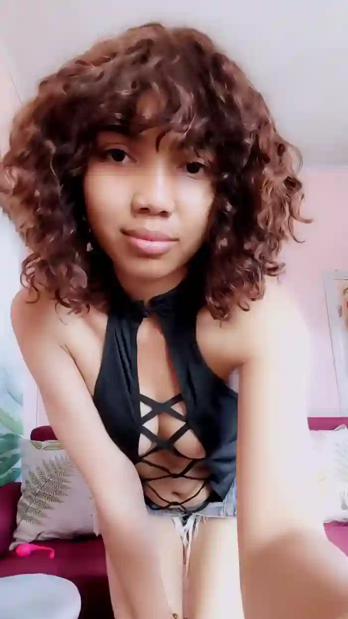 Mimi_sexy01