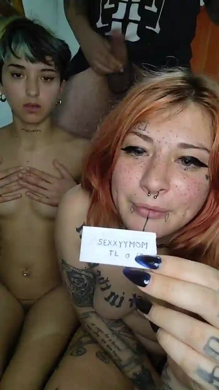 Sexxyymom