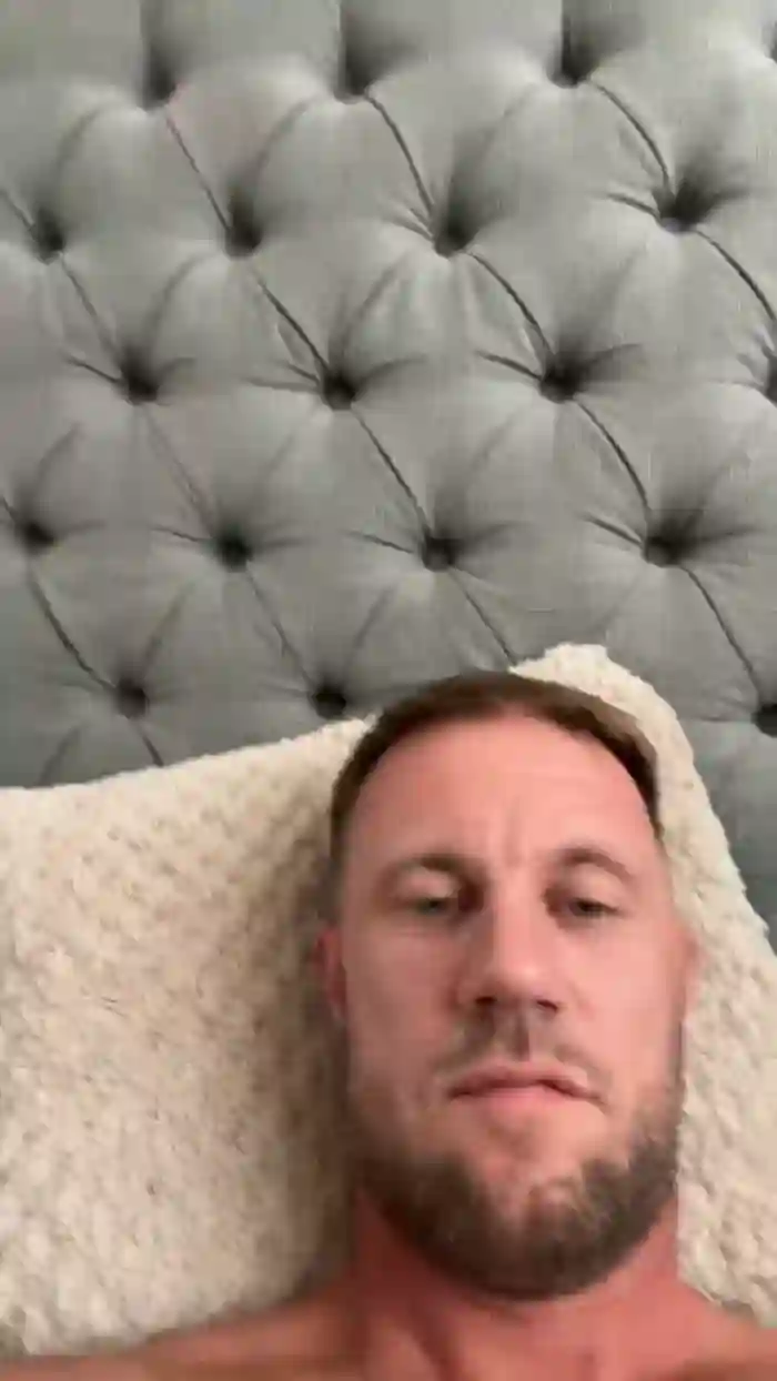 Benjay74