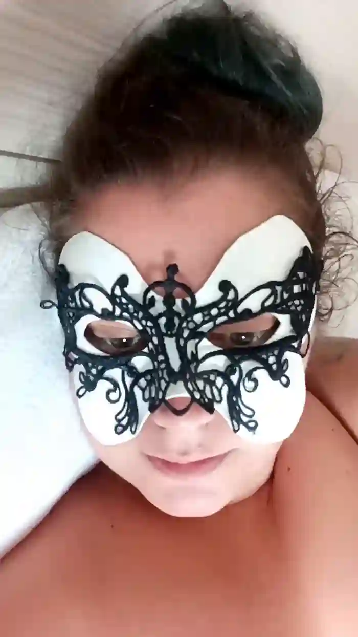 Jessika96