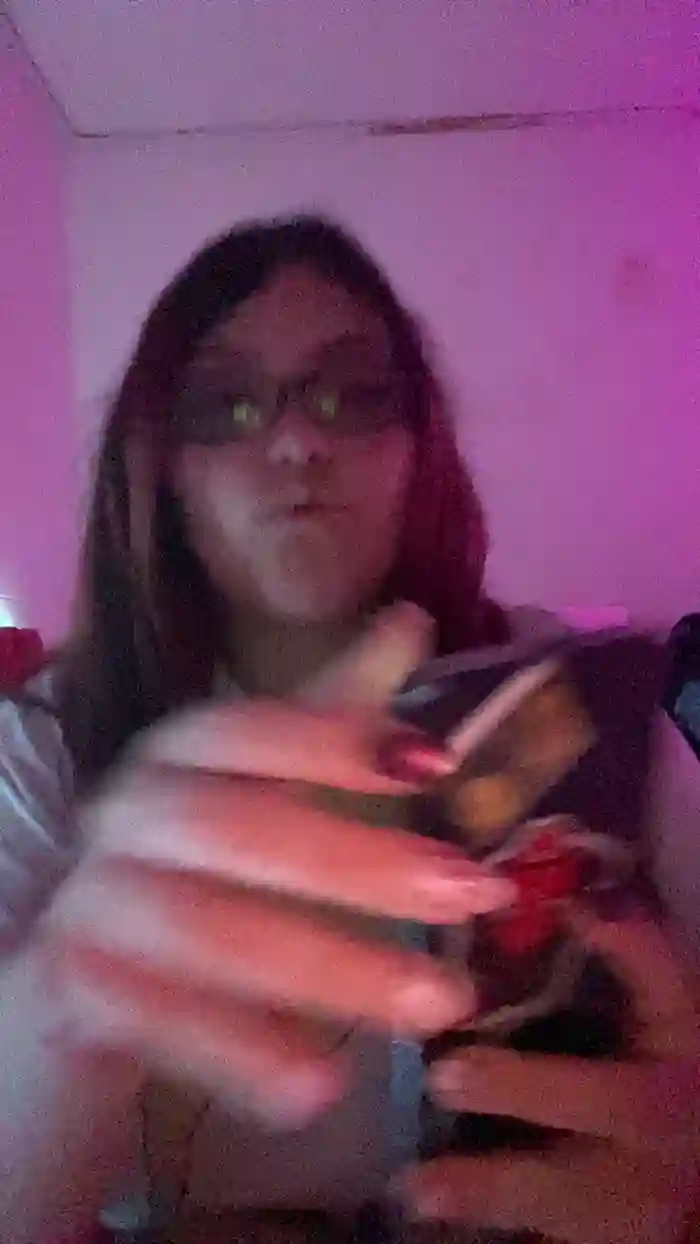 KinkyNikyxxx