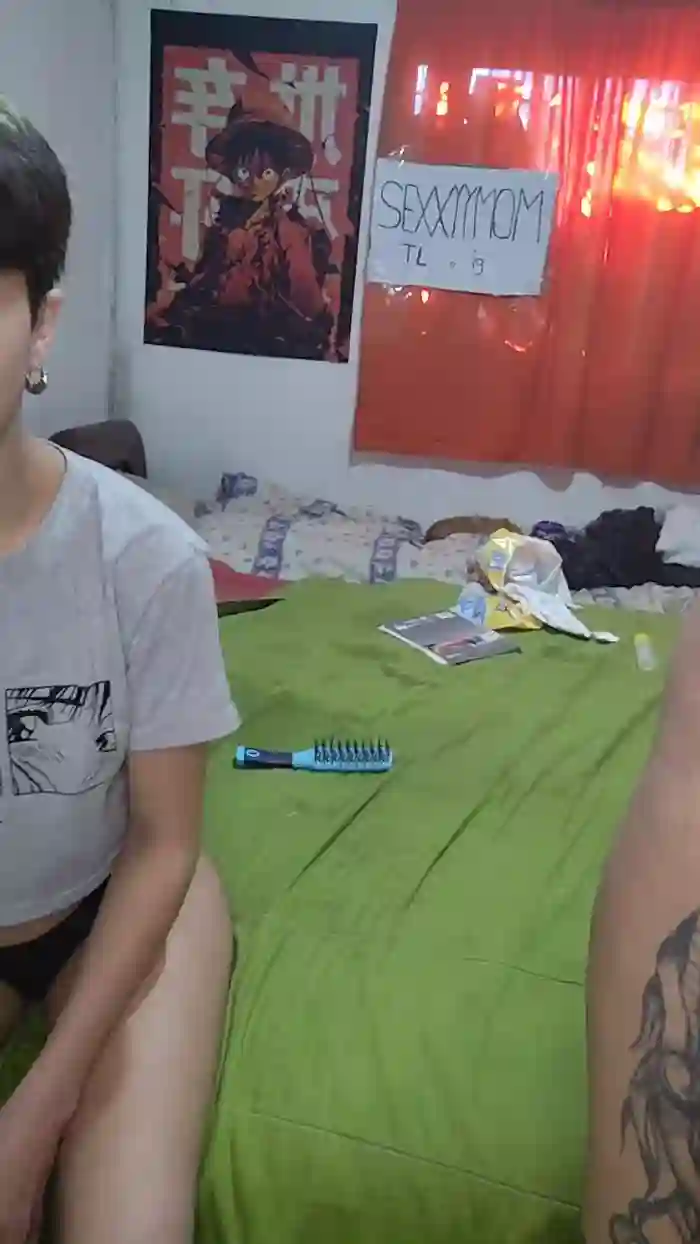 Sexxyymom
