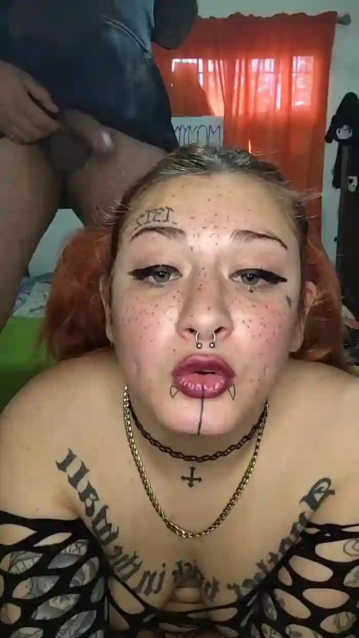 Sexxyymom