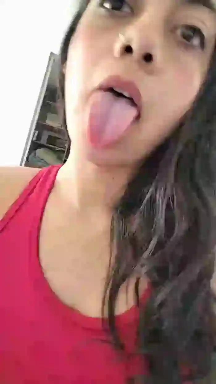 sweet_scarlett_