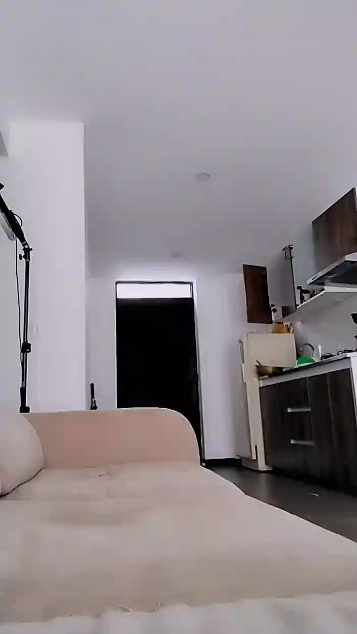Kittyfeet1