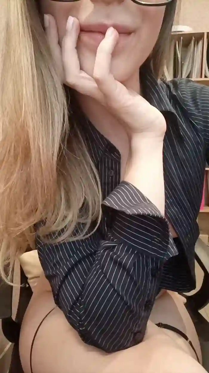 dzinblondi