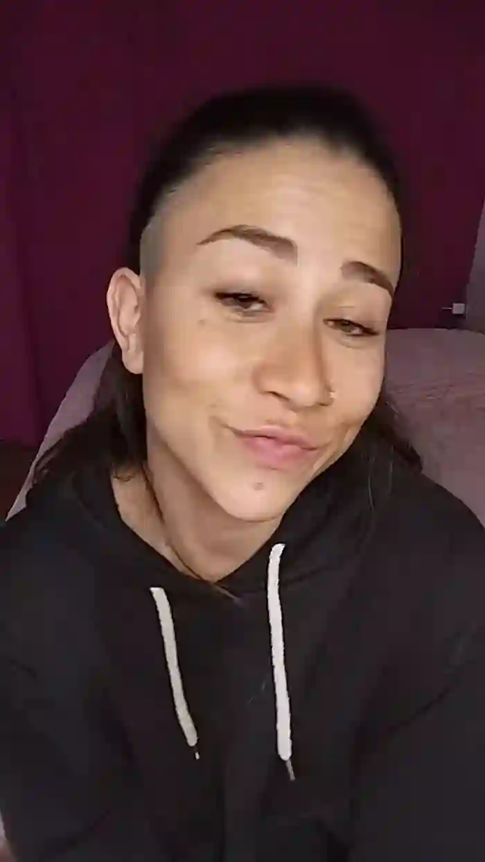 BellaBelll